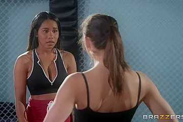 Jenna Foxx Fight Me, Bitch! / 24.6.2018 - porn video