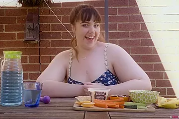 Penny Plum - Sex Chatz - porn video