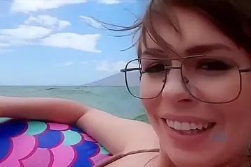 Alex Blake - You Spend A Day Out With Alex, And She Cant Stop Flashing - porn video