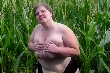 German Big Mature Lady Playing Outside - Tina C - porn video