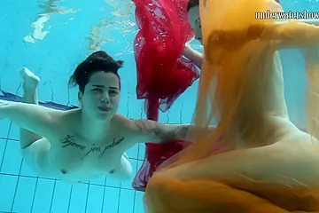 Sara and Gazel underwatershow beauties - porn video