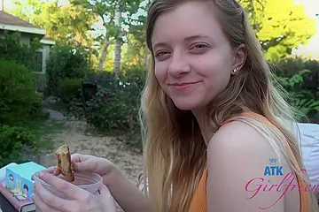 Riley Star In Dinner And Sex With Riley! - porn video