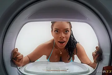 Halle Hayes Shagged By Horny White Dude - porn video