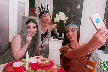 Zoe Clark, Jasmine Vega And Amilia Onyx - Dorm Room Fucksgiving - porn video