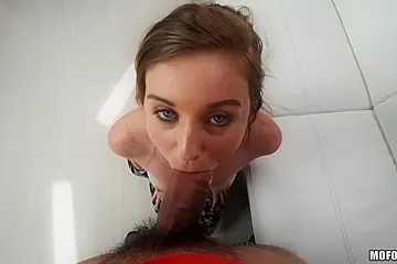 Daisy Chainz - Stretched Out Freckled Spinner - porn video