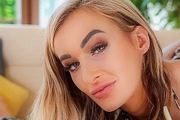 Daisy Lee - She Got This Cosplay Just For You - porn video