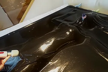 Latex 012 Vacuum Bed V2.0 - porn video