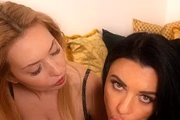 Alexa Si, Ania Kinski And Michael Fly - Let These Step moms Take Of You - porn video