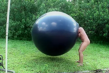 Milf Inside Giant Balloon - porn video