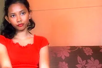 Nasty Ebony Babe With Caster Leg Talking To Her Man - porn video