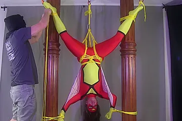 H.k Spyder Fayth Caughtn Hung To Cum - porn video