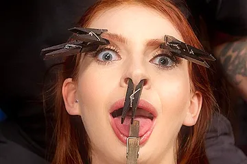 Maya Kendrick In Redhead Gives You Her Whole Body - porn video