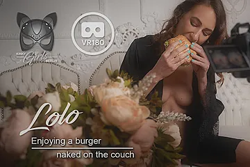 Enjoying A Burger, Naked Softcore Beautiful German Amateur - porn video