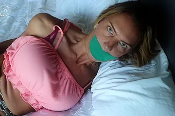 Vs Transport Chains Preview With Mikayla Miles - porn video