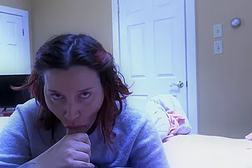 Bettie Bondage – Pillow Talk - porn video