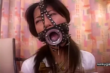 Japanese Deepthroat And Headfucking Through Ring Gag - porn video