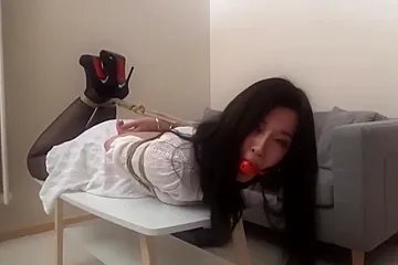 Chinese Woman Ball Gagged On Screen - porn video