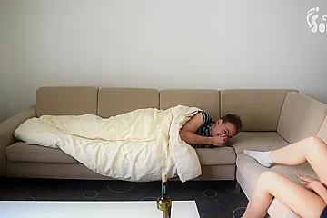 Playful Babe Uses Her Feet In Dirty Socks To Wake Up Her Boyfriend (cz - porn video