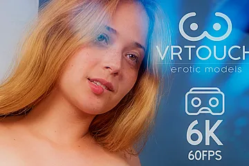 Melanie Vr Touch In Melanie Striptease - porn video