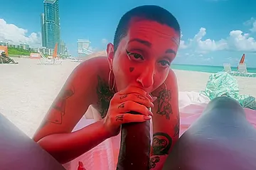 Gia Lovely Sucks Louies Huge Cock On Public Beach P1 - porn video