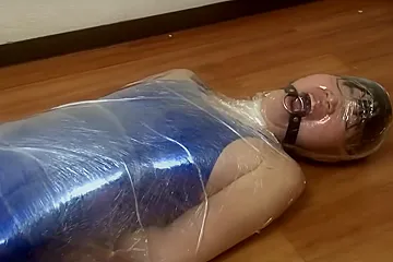 Mummy Breath Play - porn video