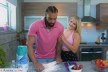 Jill Taylor And James Angel In Cute Blonde Loves Her Pie Filled With Cream / 3.5.2023 - porn video