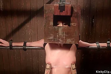 Hooked Pussy Slave Is Shackled - porn video