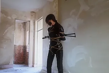 Female Soldier Vs Robot Invasion P3 - porn video