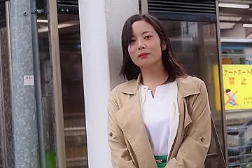336knb-267 A Slightly Embarrassed Reaction To A Polite P1 - porn video
