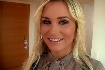 Laura Crystal Pov (720) P1 - porn video