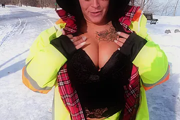 Eva, 26 years old, Quebecois tease! - porn video
