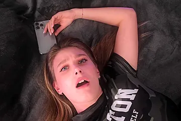 Pulled Up Her Skirt And Fucked Her Hard - porn video