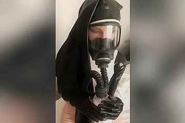 Gasmask Tube - porn video