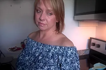 Stepmom You Cant Let Step dad Know If I Make You Pregnant - porn video