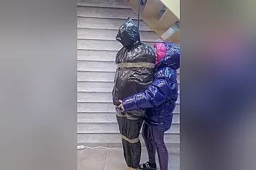 Me Bagged And Suffocated By My Girlfriend With Plastic - porn video