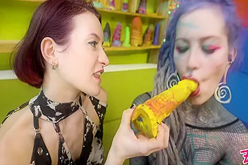Horny Sex Clip Tattoo Best Full Version - Miss Flora - porn video