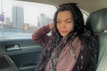 Treason. The Courier Girl Gave My Husband A Blowjob In The Public Parking Lot Of The Mall - porn video