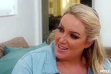 Hot Ass Hollywood - Athlete Lockdown In Hd - porn video