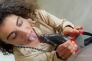 Lady Ana - I Share My White Wife With A Black Man - porn video
