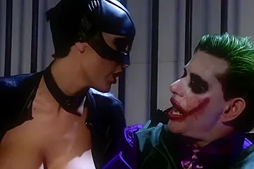 Katwoman Jennifer Dark Prowls Into A Prison Cage 3way - porn video
