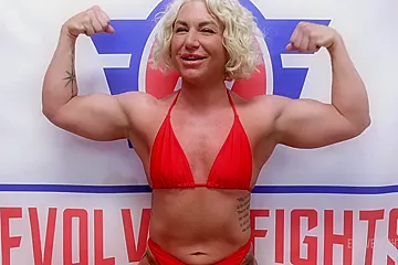 Ariel X Vs Muscle Marilyn - Ariel Is Back With A Strapon, Ready To Dominate - porn video
