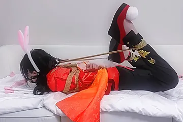 Split Leg Struggle - porn video