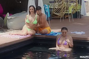 Stepmoms Bang Teens 51 2024] Xxx Web-dl Split Scene02 (18+) - porn video