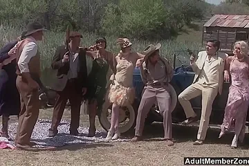 Bobbi Starr, Dylan Ryder, Julia Ann And Natasha Marley Outdoor Orgy - porn video