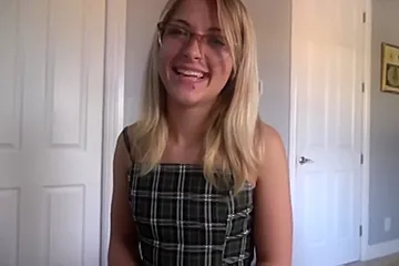 Emma Bugg Vs - porn video