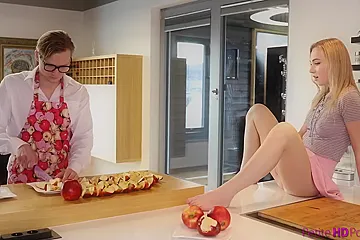 Step Sis Apple Pie - porn video