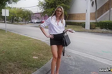 Tall Girl Alli - Horny Tall Girl Needs Bbc - porn video