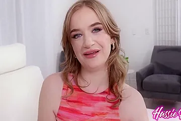 Presents Elsa Violet Featuring Derek Savage - porn video