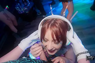 Letspostit - Cleo Moon - Silent Disco Party - porn video