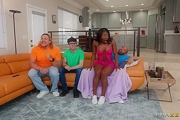 Ill Hug You And Squeeze You Tight As I Can - porn video